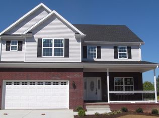 2000 Rose Bay, Versailles, KY 40383