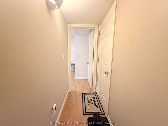 3rd image of 75 Trefusis St