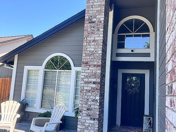 3rd image of 9461 Foulks Ranch Dr