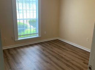 40 Cedar Pl, Jackson, MS 39212