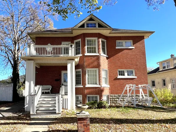 120 McEwan Ave, Windsor, ON N9B 2E4