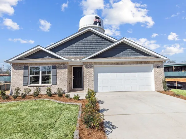 126 Ivy Park Cir, Albertville, AL 35950