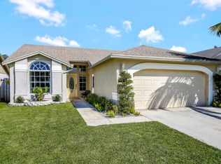 5212 Arbor Glen Cir, Lake Worth, FL 33463