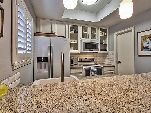 4th image of 11711 Memorial Dr APT 207