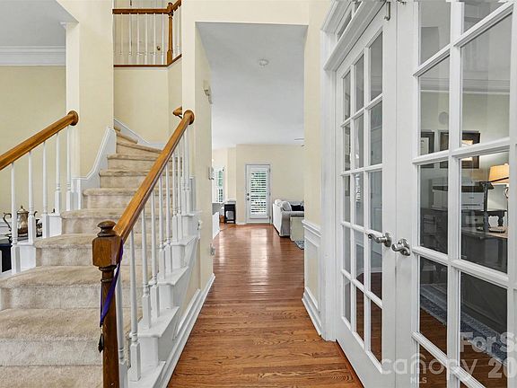 3rd image of 21315 Harken Dr