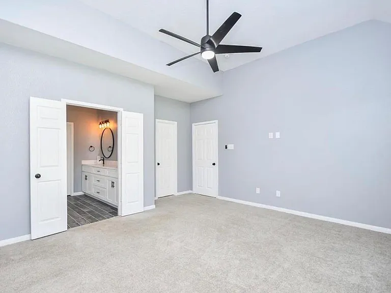 18522 Autumn Park Dr — Photo 15
