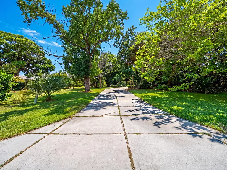 4020 NW 101st Dr — Photo 19