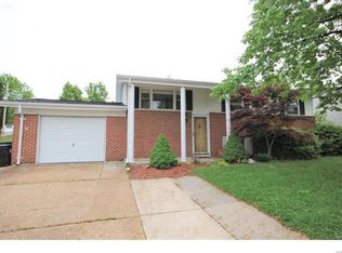 5439 Crestside Ln, Saint Louis, MO
