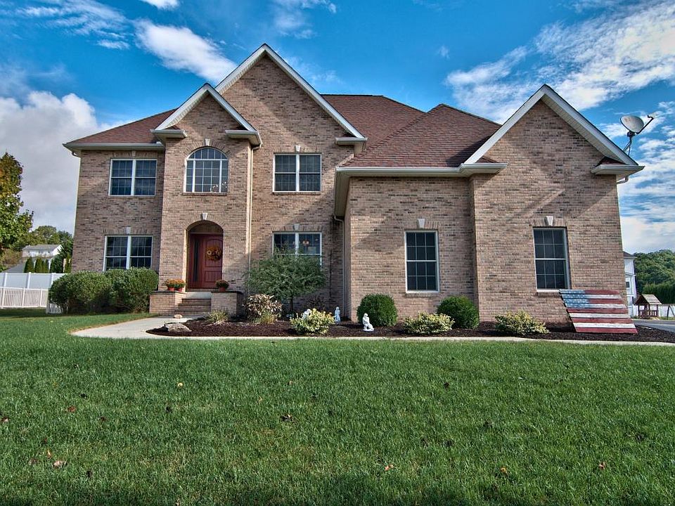 2nd image of 432 Deer Run Dr #L-106