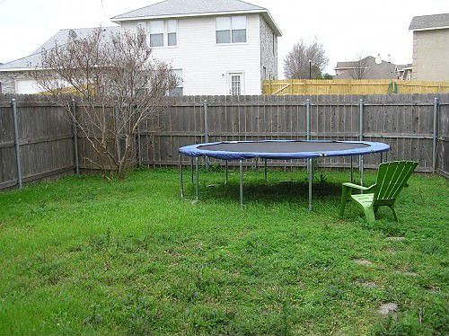 2nd image of 908 Applewood Dr