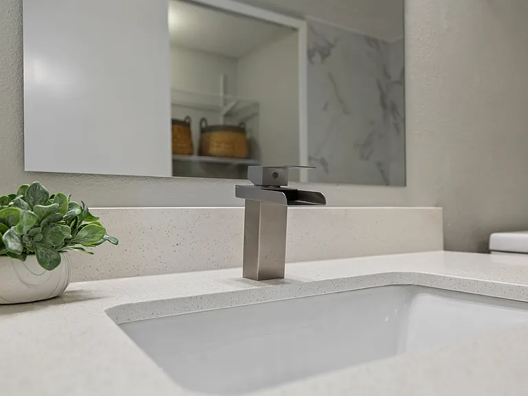 1015 E Yager Ln #158 — Photo 18