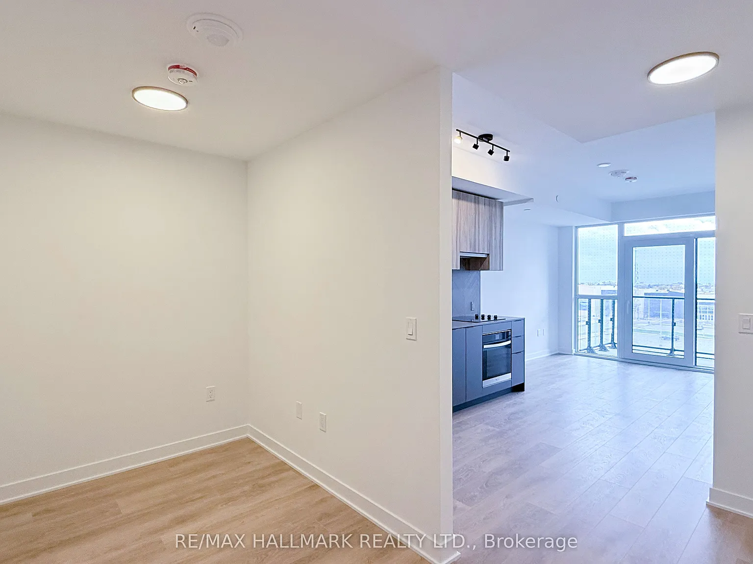 2 bed, $2,250 — Photo 4