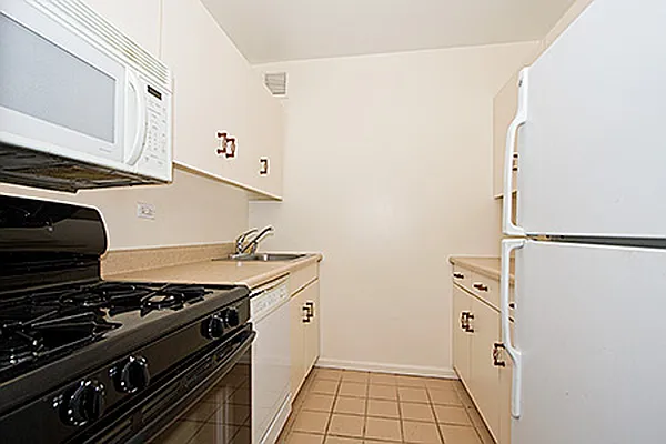 Sold by CitiSuites International Realty | media 12
