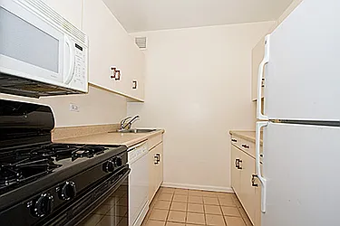 Sold by CitiSuites International Realty