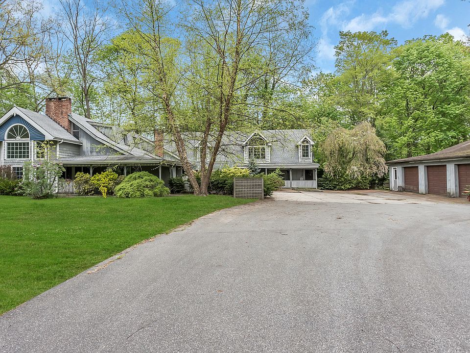 132 Cove Rd, Oyster Bay, NY 11771 Zillow