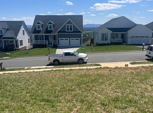 119 Chamberlain Dr, Staunton, VA 24401