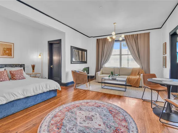 900 16th St APT 201, Miami Beach, FL 33139