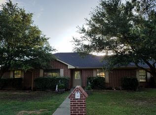 104 Bold Ruler St, Groesbeck, TX 76642