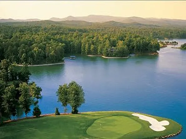 106 Silver Bell Ln, Sunset, SC 29685