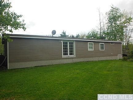 2nd image of 30 Goodrich Ln