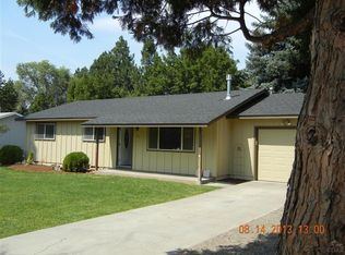 1628 NE Pheasant Ln, Bend, OR 97701