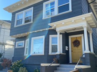 692 62nd St, Oakland, CA 94609