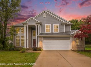 2154 Banyon Trl, East Lansing, MI 48823
