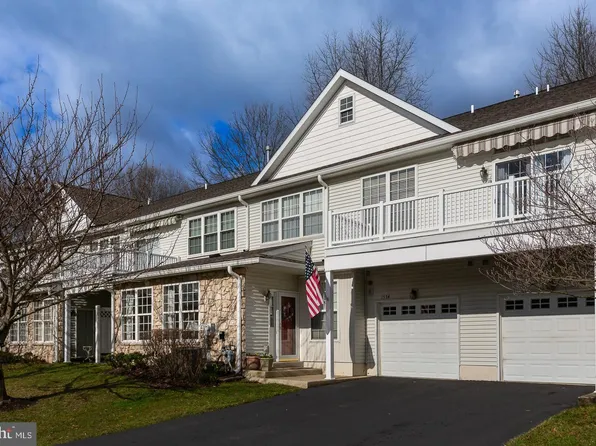 1534 Nicklaus Dr, Springfield, PA 19064