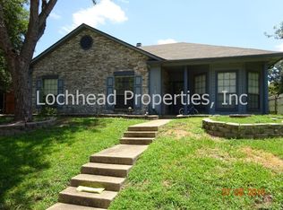 1100 Primrose St, Mesquite, TX 75149