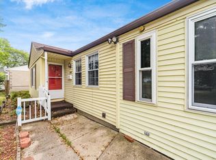 959 Holly Hill Dr, Columbus, OH 43228