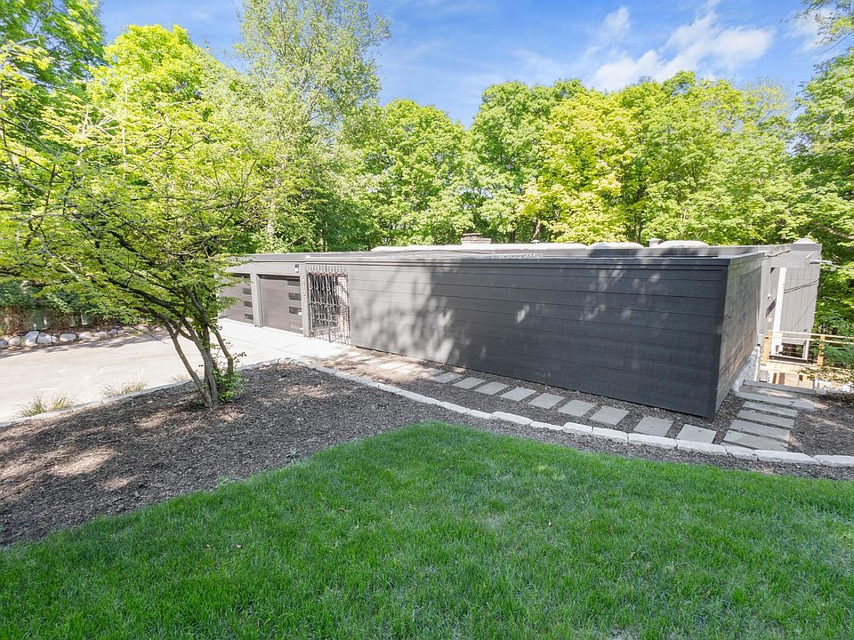 18101 Woolman Dr, Minnetonka, MN 55345 | Zillow