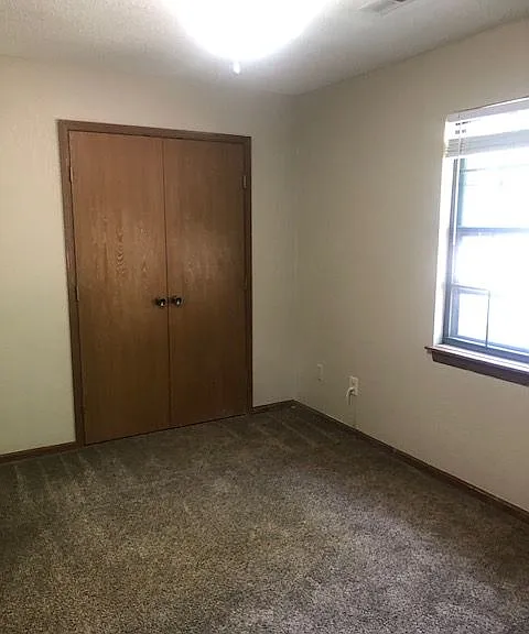 203 NE Greystone Dr #203 — Photo 7