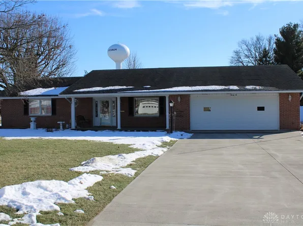 22 Meadowlawn Dr, Arcanum, OH 45304