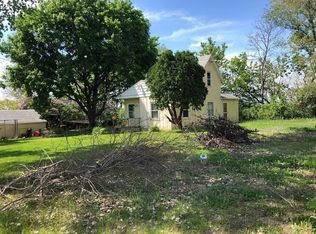 324 Jessamine Ave E, Saint Paul, MN 55130