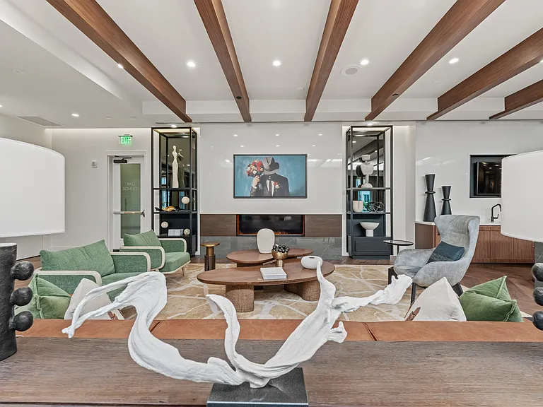 Gables Baldwin Park — Photo 9
