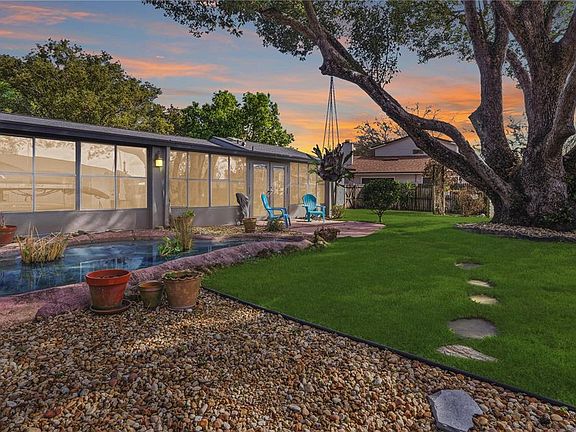 4th image of 1307 Ortega St