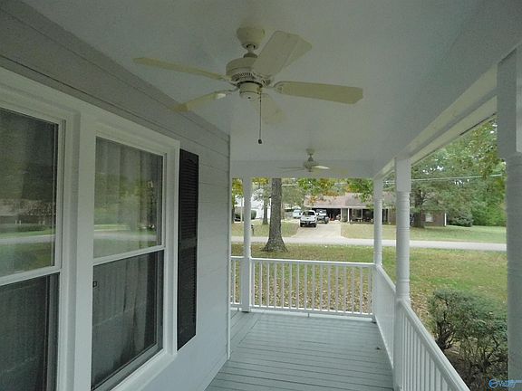 5th image of 13495 Shelly Dr