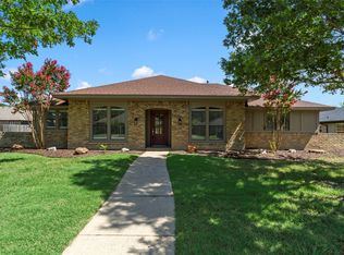 1721 Throwbridge Ln, Plano, TX 75023
