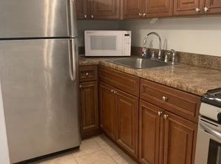 9 Charles Ln APT 1E, Pomona, NY 10970