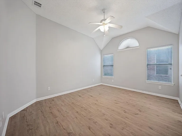 1645 Angel Falls Dr — Photo 15
