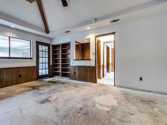 5th image of 706 Allison Dr