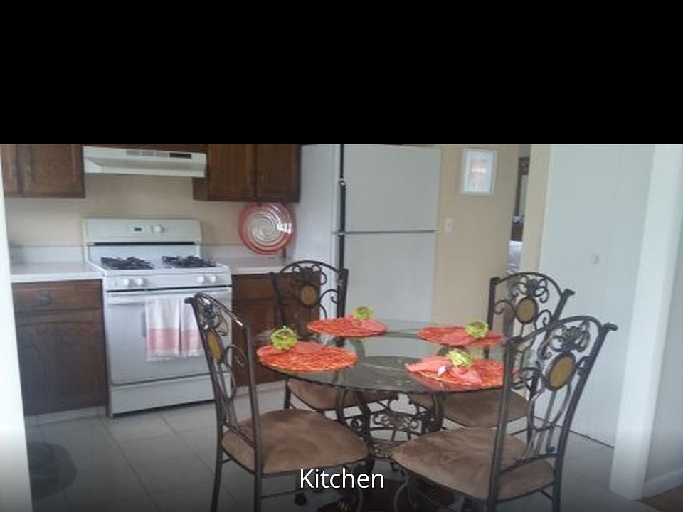 2nd image of 1 Barnett Dr #6-B
