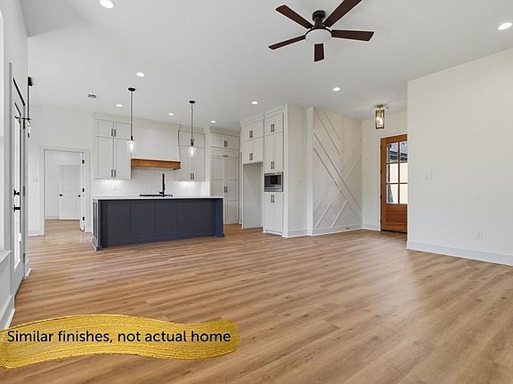 3rd image of 13006 Rocky Hill Rd