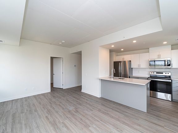 2nd image of 353 Gardner St #1520136