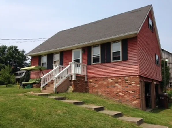 307 Orchard St NW, East Canton, OH 44730