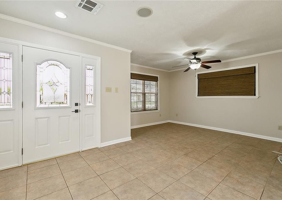 2805 Karen Dr, Chalmette, LA 70043 Zillow