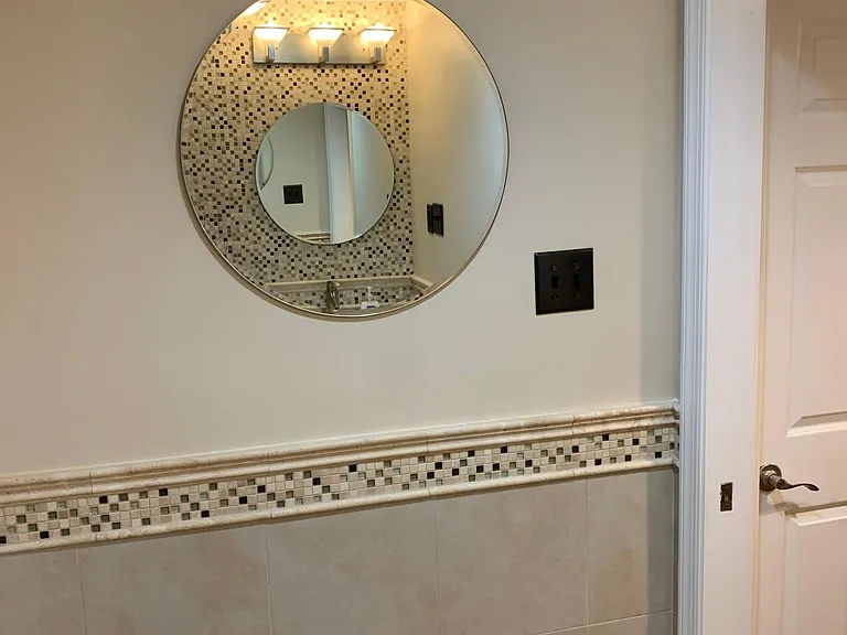 2036 N Cleveland St #2 — Photo 8
