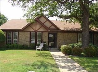 129 S Heartz Rd, Coppell, TX 75019