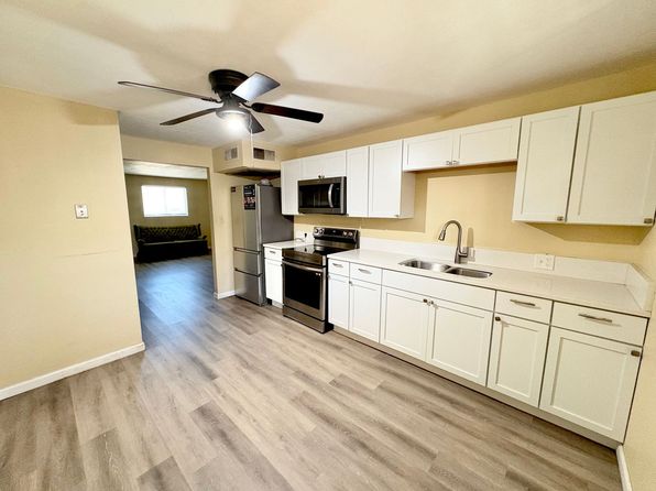 1220 N Washington St #2