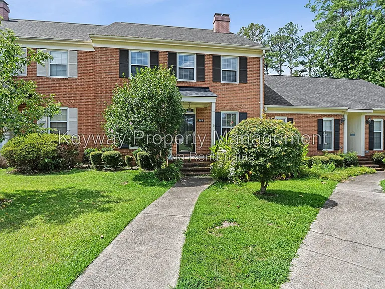 344 Folkstone Cir — Photo 1